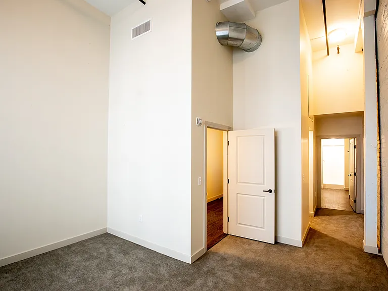 Model Bedroom