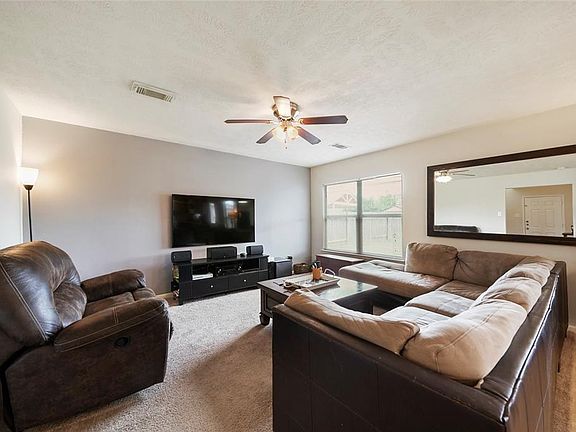 3rd image of 21934 Silverfield Park Ln
