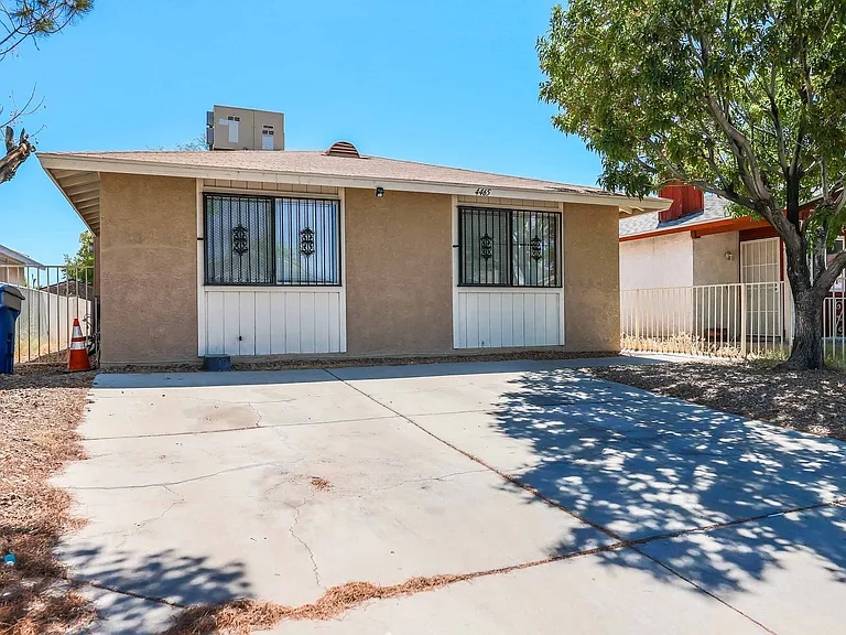 4465 Halbert Ave — Photo 6