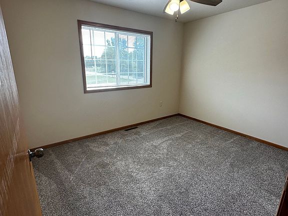 3rd image of 16960 54th Ave #Fi16966