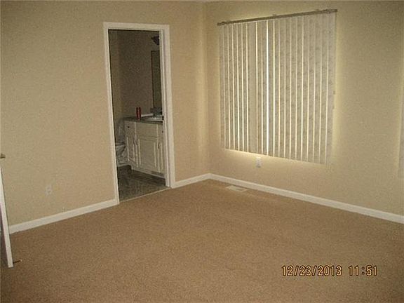 2nd image of 4800 Maceri Cir