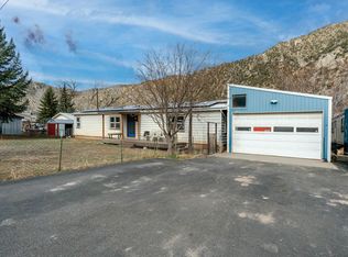 402 Apple Dr, New Castle, CO 81647