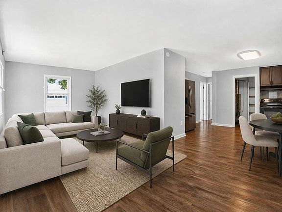 3rd image of 107 Berry Ave