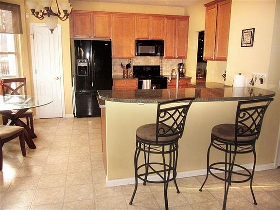 5th image of 1567 Rockford Pl