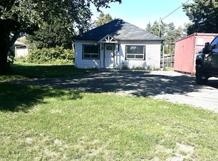 2180 Highway 2, Clarington, ON L1C3K7