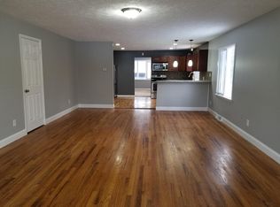 17920 Chagrin Blvd, Shaker Heights, OH 44122