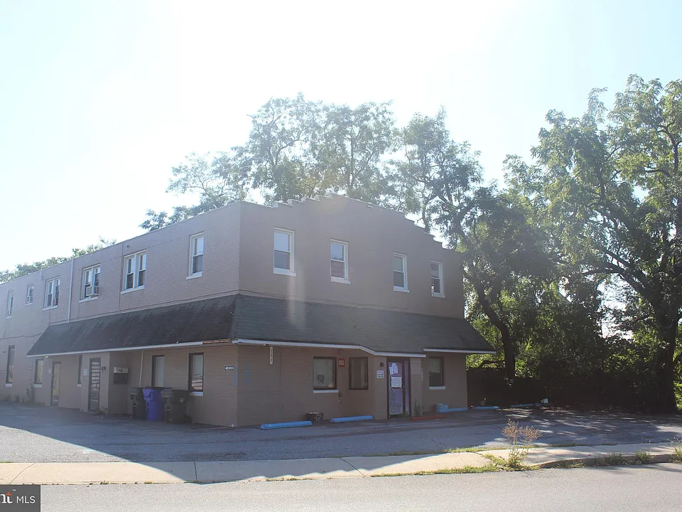 382 S Cleveland Ave #4