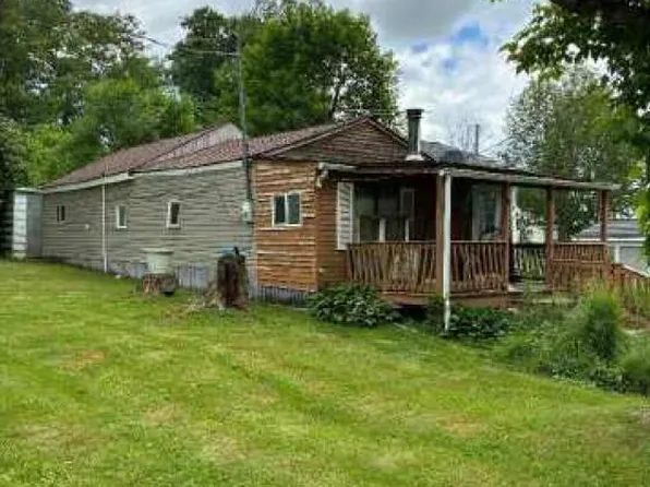 4364 Springbrook Rd W, Castile, NY 14427