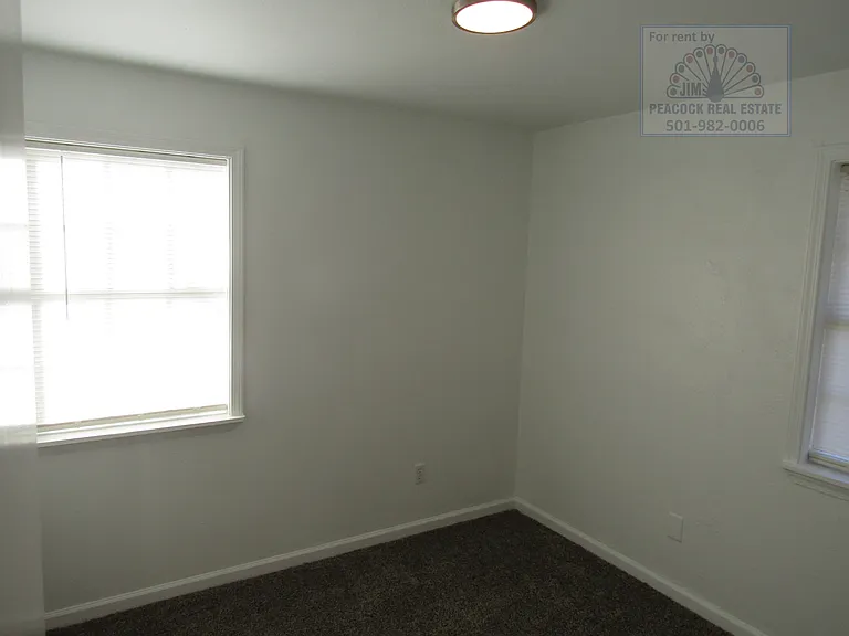 3720 Burks Ave — Photo 9