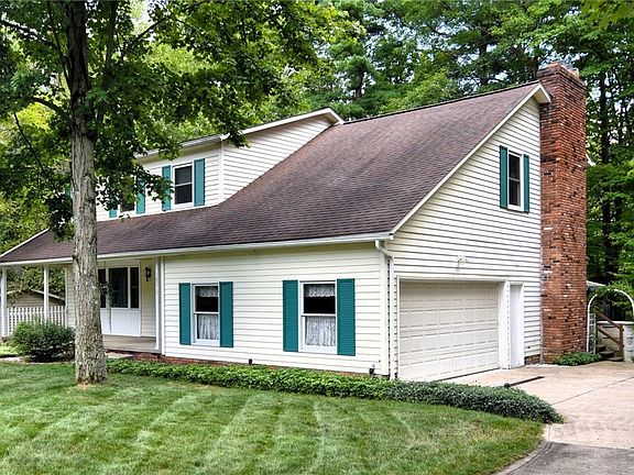 2nd image of 10213 Old Orchard Dr
