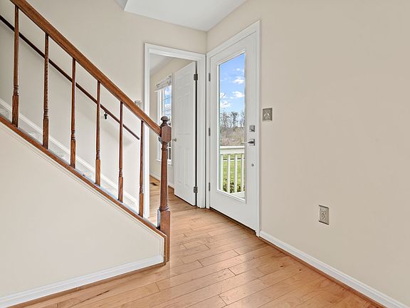 2nd image of 10610 High Beach Ct