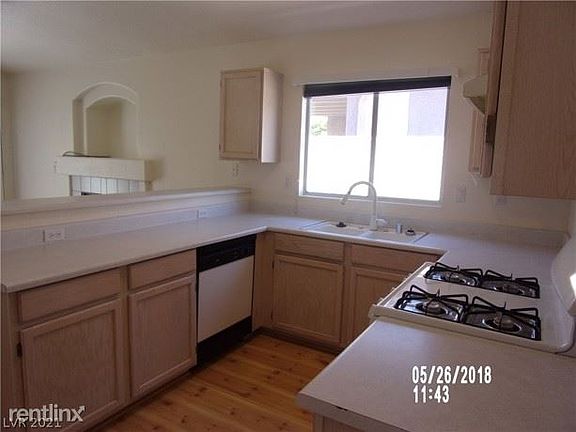 3rd image of 8129 Calvin Crest Ave