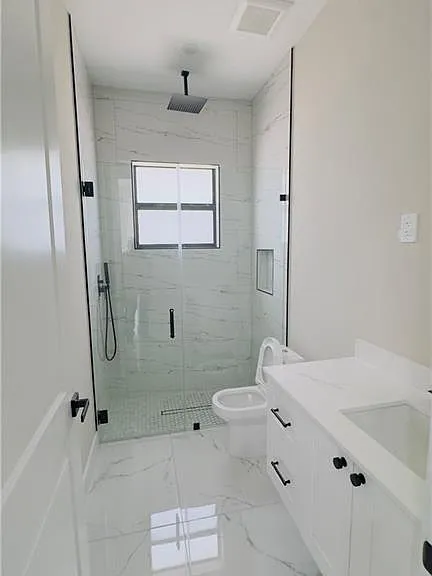 1244 Celtic St E — Photo 11
