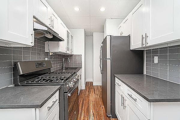 1st image of 4730 59th St APT 1