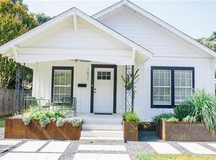 1611 Holly St, Austin, TX 78702