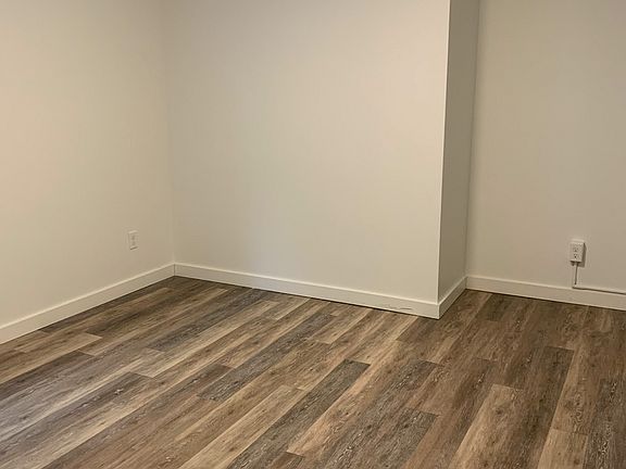 5th image of 4618 Fremont Ave N APT 105