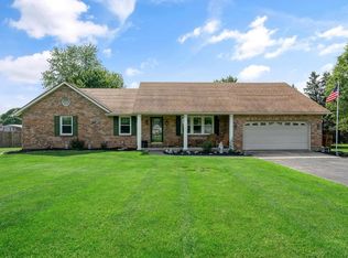 75 Mitchell Rd, Wilmington, OH 45177