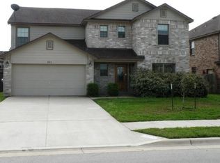 803 Yellowstone Dr, Taylor, TX 76574