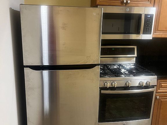 3rd image of 24-20 79th St Floor 3