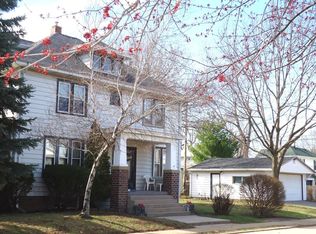 2801 4th St, Peru, IL 61354