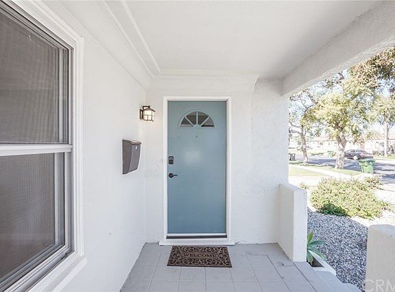 5th image of 2140 W 84th Pl