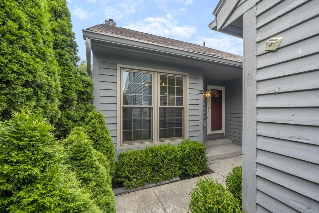 Real estate listing image