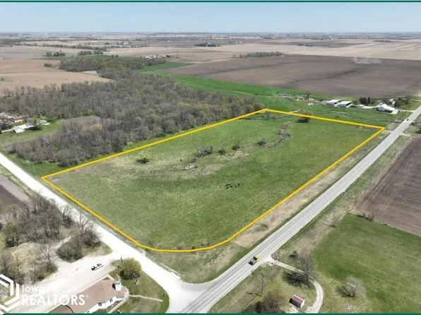 55th St, Vinton, IA 52349