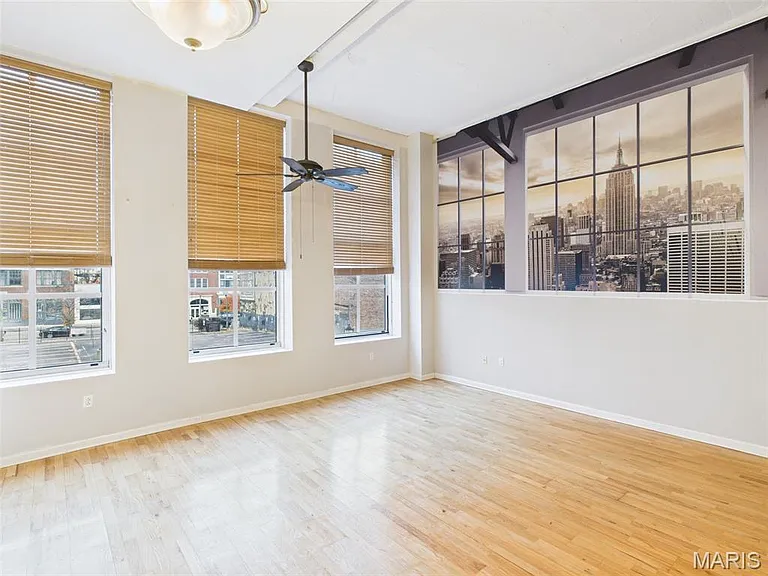 1501 Locust St #201 — Photo 7