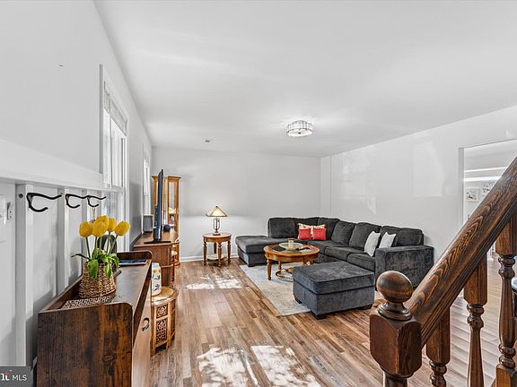 5th image of 5116 Pecan Dr