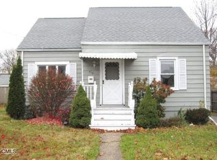 416 Burnsford Ave, Bridgeport, CT 06606