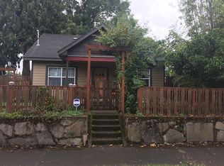1634 NE Saratoga St, Portland, OR 97211