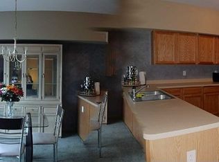 16448 W Willow Walk Dr, Lockport, IL 60441
