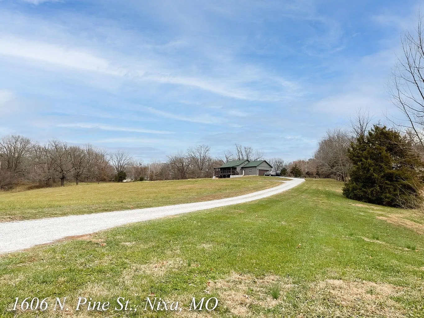 2 bed, 1972 sqft, $2,200 — Photo 4