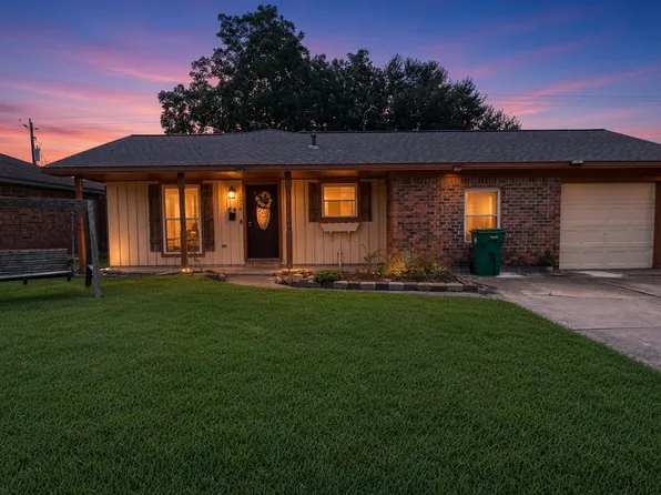 2514 Mulberry Ln, Pasadena, TX 77502