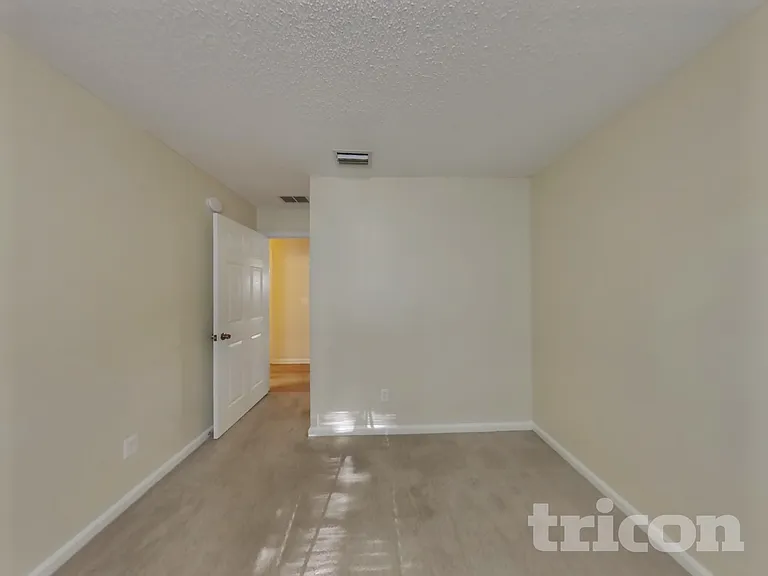 4196 Jillian Dr — Photo 12