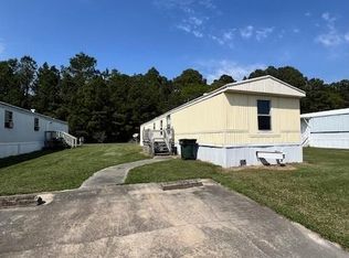 1009 Crystal Blvd, Selma, NC 27576