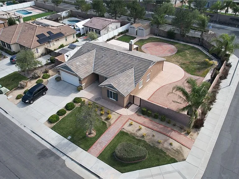 14325 Coyote Valley St — Photo 9