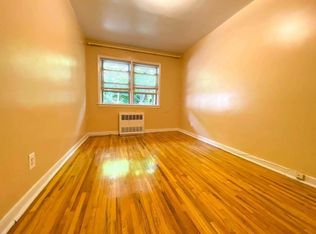 36-11 30th St #1A, Astoria, NY 11106
