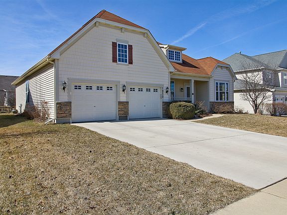 3rd image of 1975 W Greenleaf Dr
