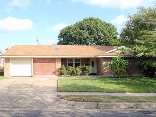 2nd image of 8604 Guadalupe Rd