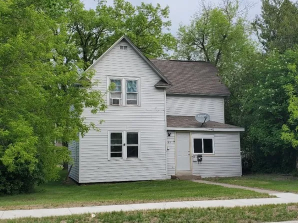 611 3rd St SE, Bemidji, MN 56601