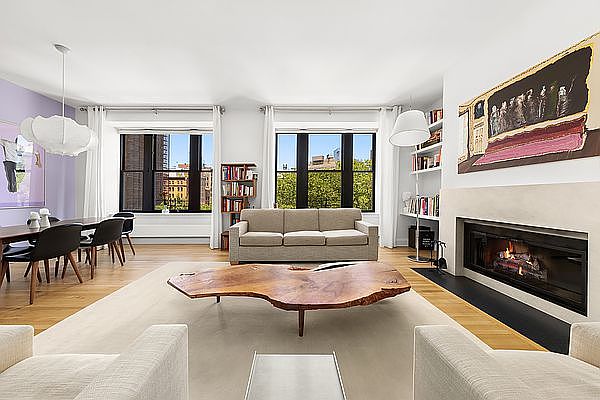 1st image of 124 Hudson St APT 4D