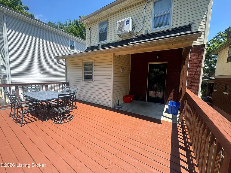 236 Kennedy Ave — Photo 27