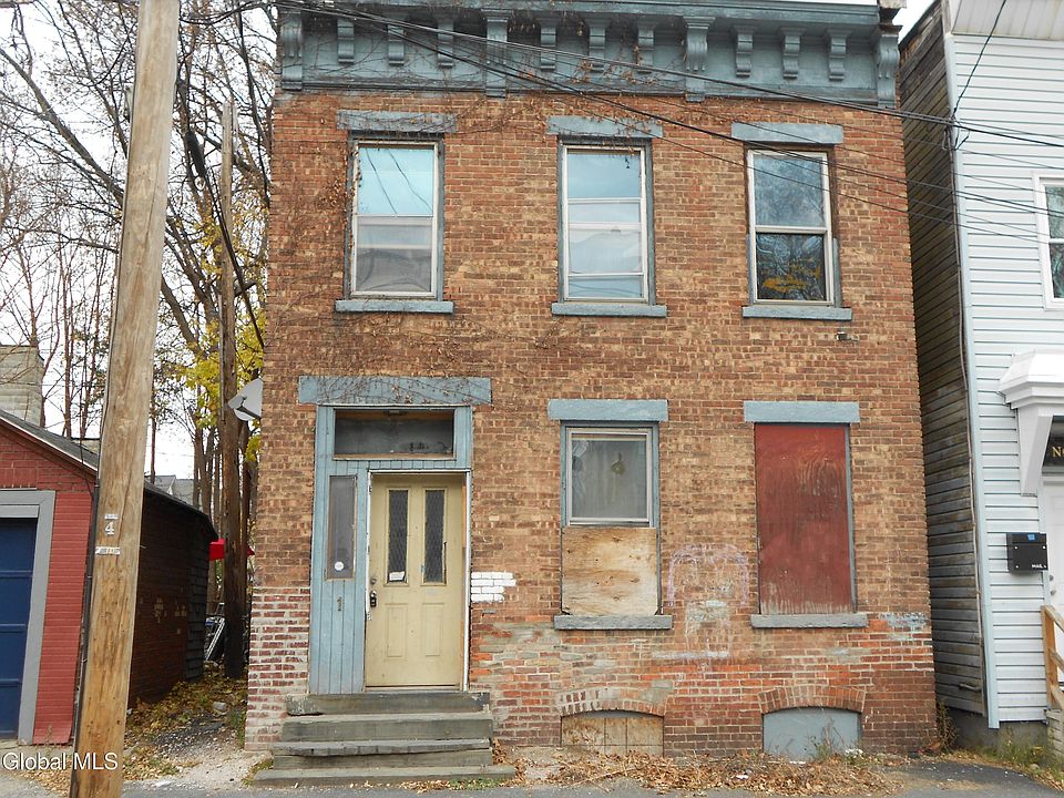 2nd image of 11 101st Street