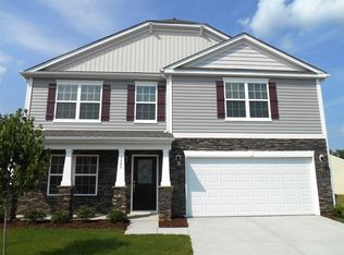 1303 Waldridge Ct, Greensboro, NC 27406