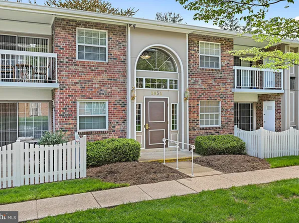 1954 Kennedy Dr APT T3, Mc Lean, VA 22102