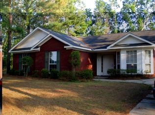 360 Caravan Ln, Kinsey, AL 36303