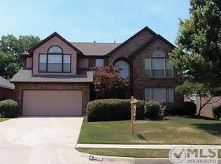2713 Sandstone Dr, Grapevine, TX 76051