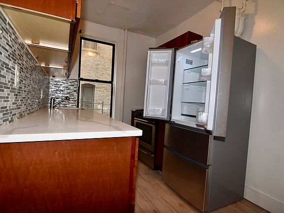 3rd image of 642 W 172nd St #3A
