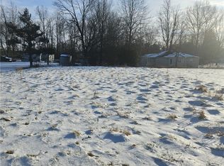 4140 Sandy Lake Rd, Ravenna, OH 44266